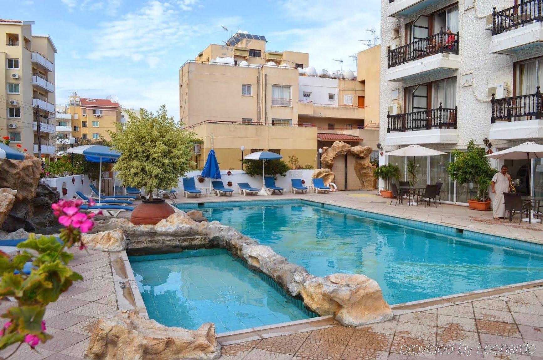 Hotel Best Western Plus Larco Lárnaca Exterior foto