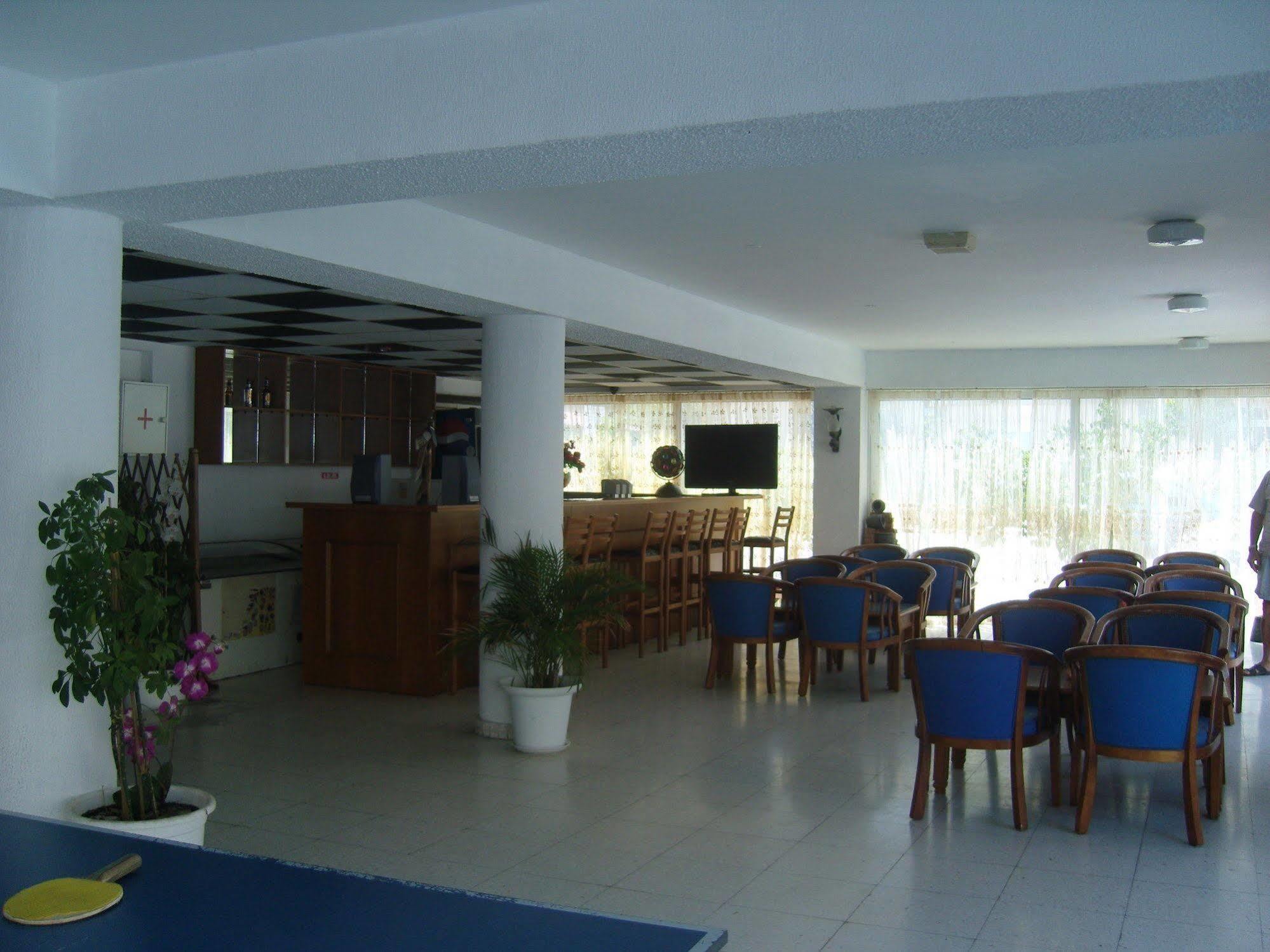 Hotel Best Western Plus Larco Lárnaca Exterior foto